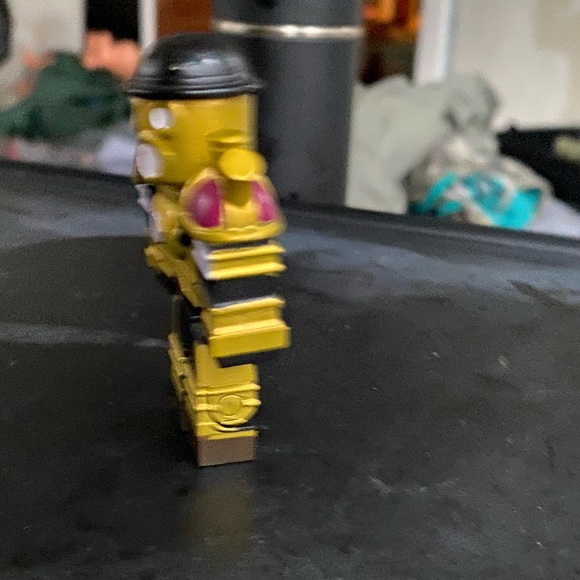 ROBLOX ROBOT  Figure  2.5”  . - Picture 4 of 5
